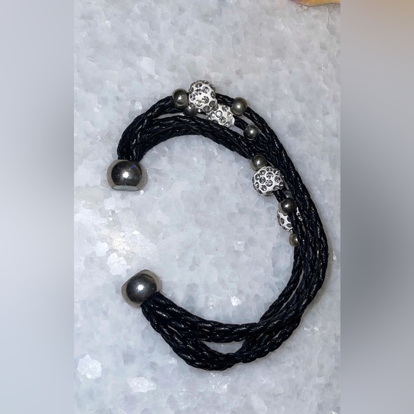 Bling bracelet with magnet locket - Picture 4 of 4